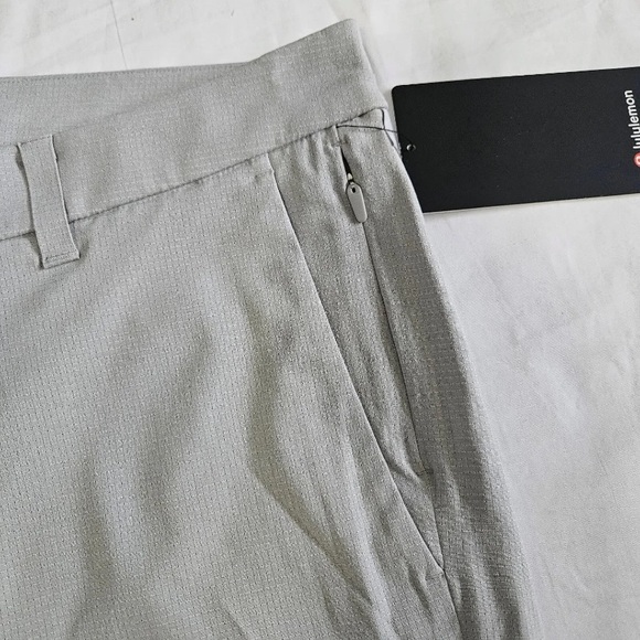 Lululemon Commission Pant Slim 34"L WovenAir Seal Light Grey SEAL Men's Size 31 - Picture 5 of 8